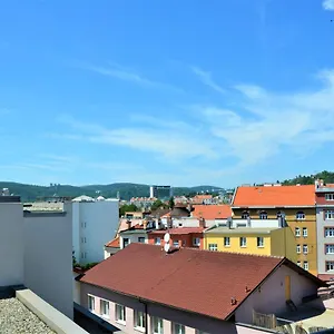 https://new-apartment-with-garage-parking.brnohotels.org