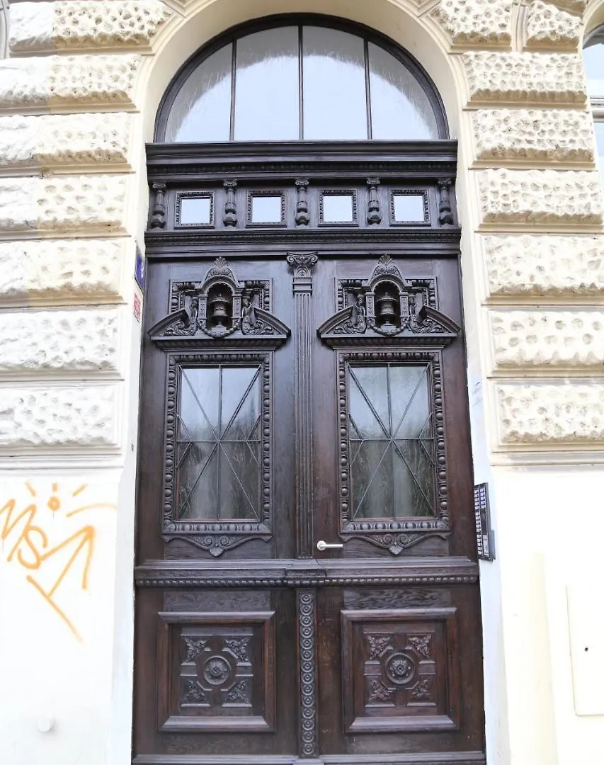 Apartment Kahoun Prague 0*,  Czech Republic